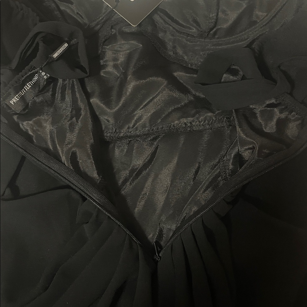 BLACK UNDERWIRE DETAIL DRAPED MIDI DRESS - Picture 8 of 9